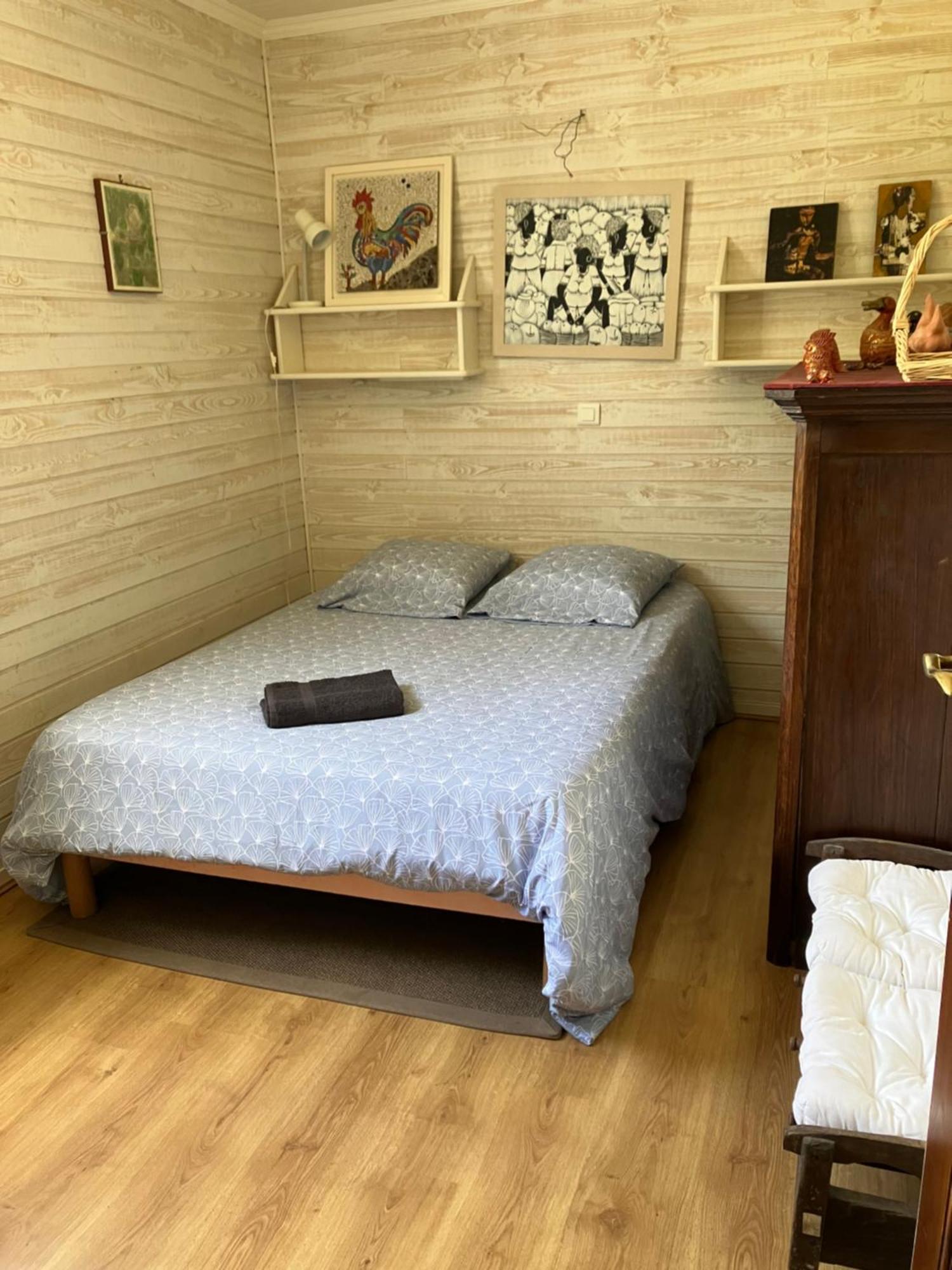 Chambres D Hote Du Puy Des Gardes Meymac Esterno foto
